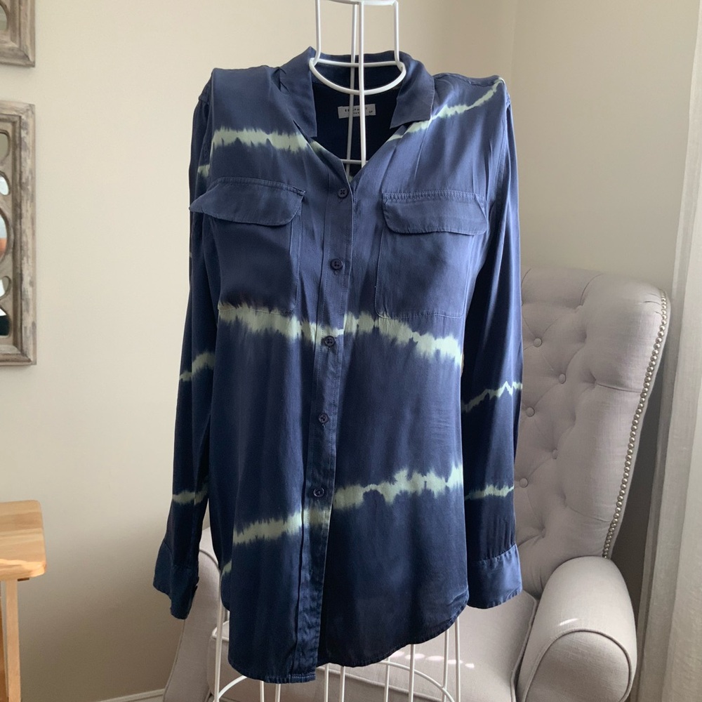 Equipment silk shirt. S